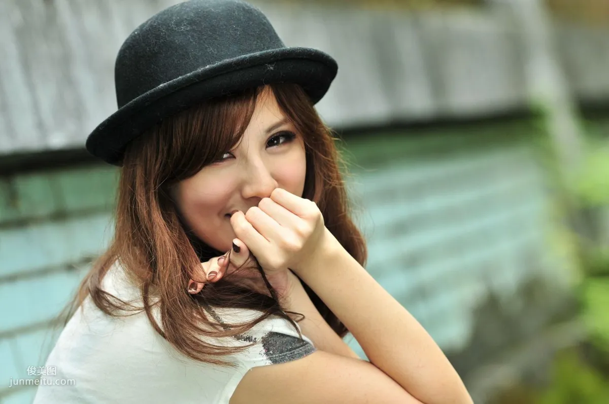 Taiwan Beauty Xiao Mi Kate su, Fresh Outdoor Shoot Photo Collection photo 35