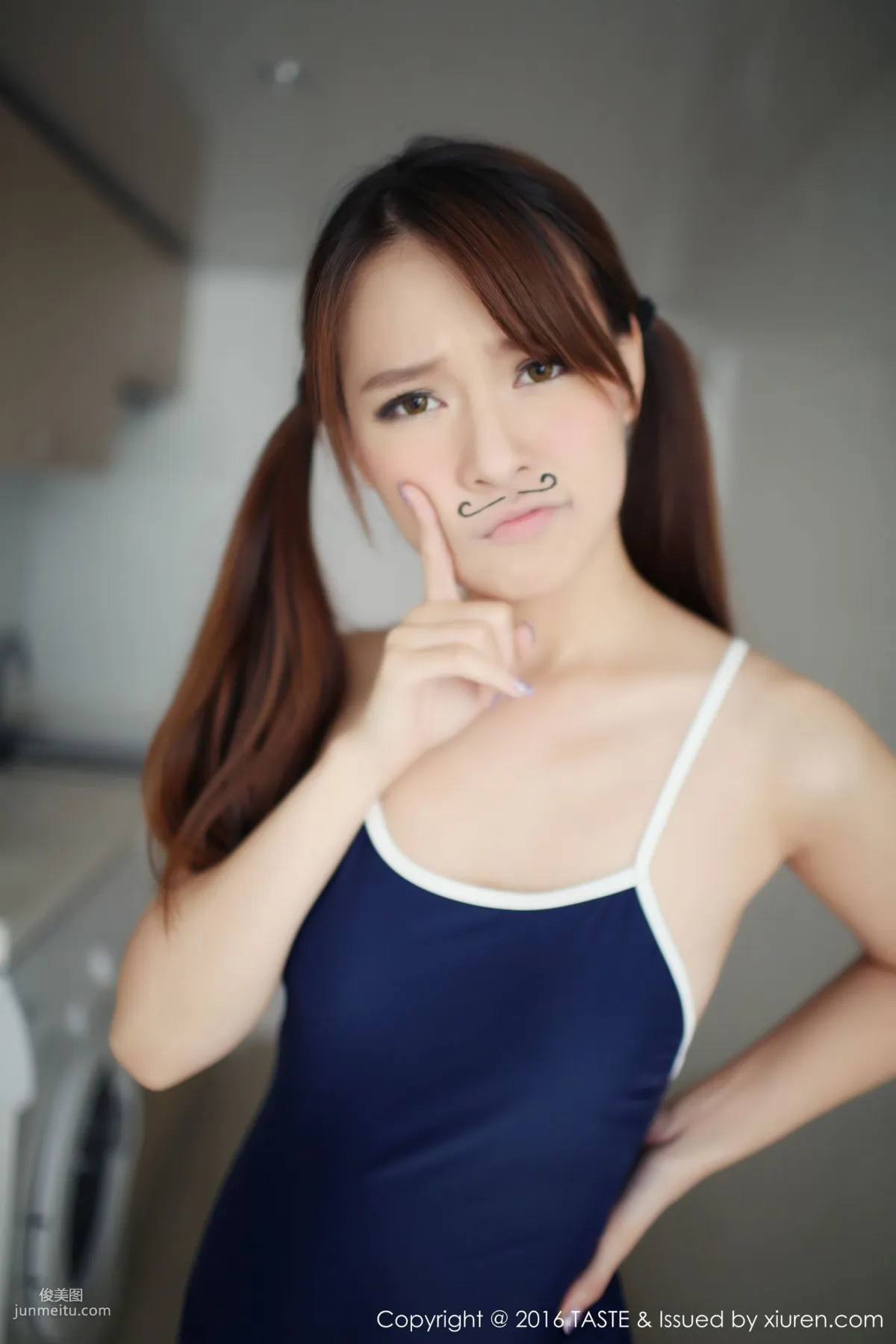 Carol Jiang, Cat-Ear Girl Kitchen Show + School Swimsuit Series [Wanwei Life] Vol.005 Photo Set photo 51