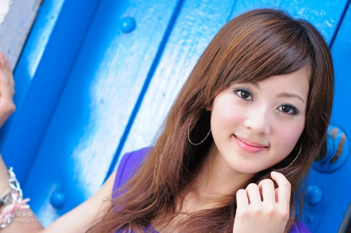 Zhang Yunfei/Mikako Gongguan Shopping District Outdoor Shoot Photo Set photo 36