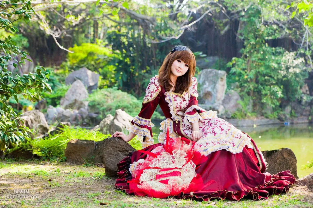 Mikako/果子MM《雙溪公園+士林官邸外拍》寫真集 14