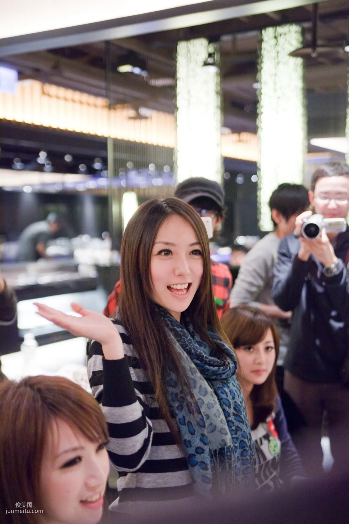 Zhang Kaijie/Mikako, Beautiful Face Year-End Party, HD Event Photo Set photo 8