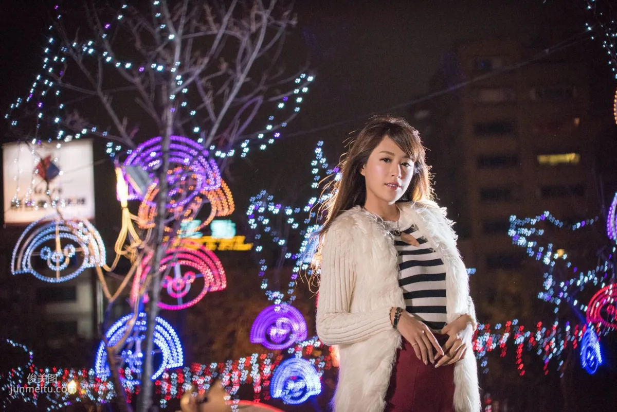 Taiwan Beauty Xia Qing MISO, Christmas Outdoor Shoot Photo Set photo 10