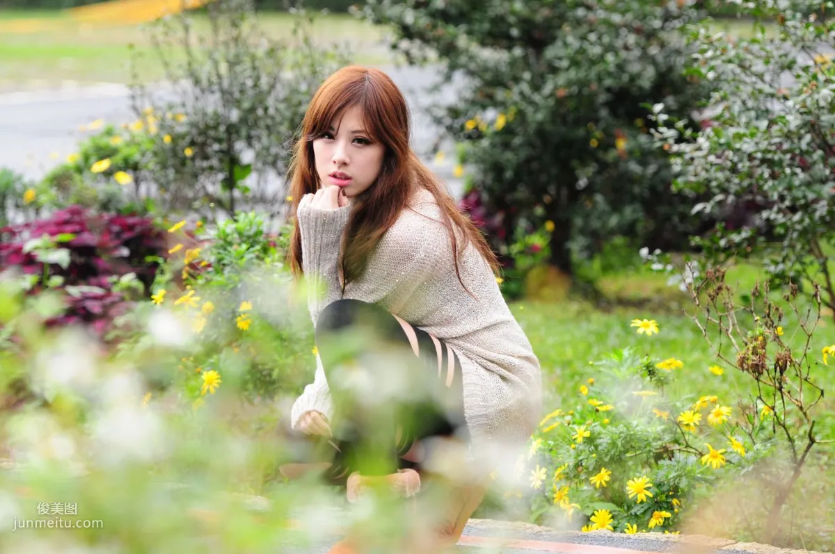 Taiwan Beauty Xiao Mi Kate su, Fresh Outdoor Shoot Photo Collection photo 2