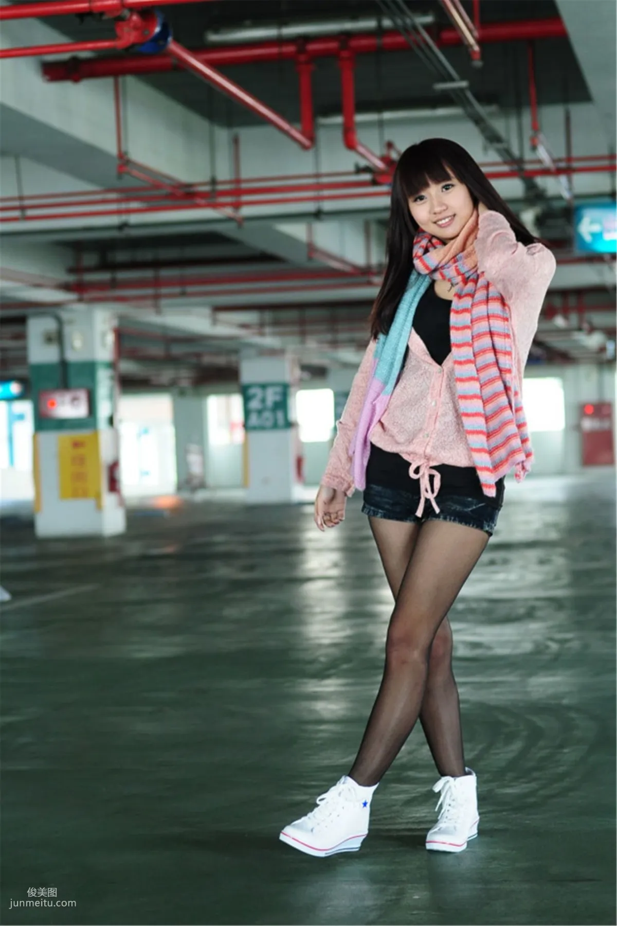 Taiwan Girl Xi Xi《Cute Street Snap Pictures》 Photo Collection photo 35