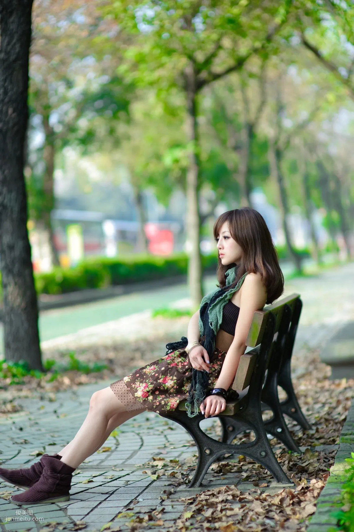 Guo Zi MM/Zhang Kaijie, Sisi South Village + Daan Forest Park Outdoor Shoot Photo Set photo 17