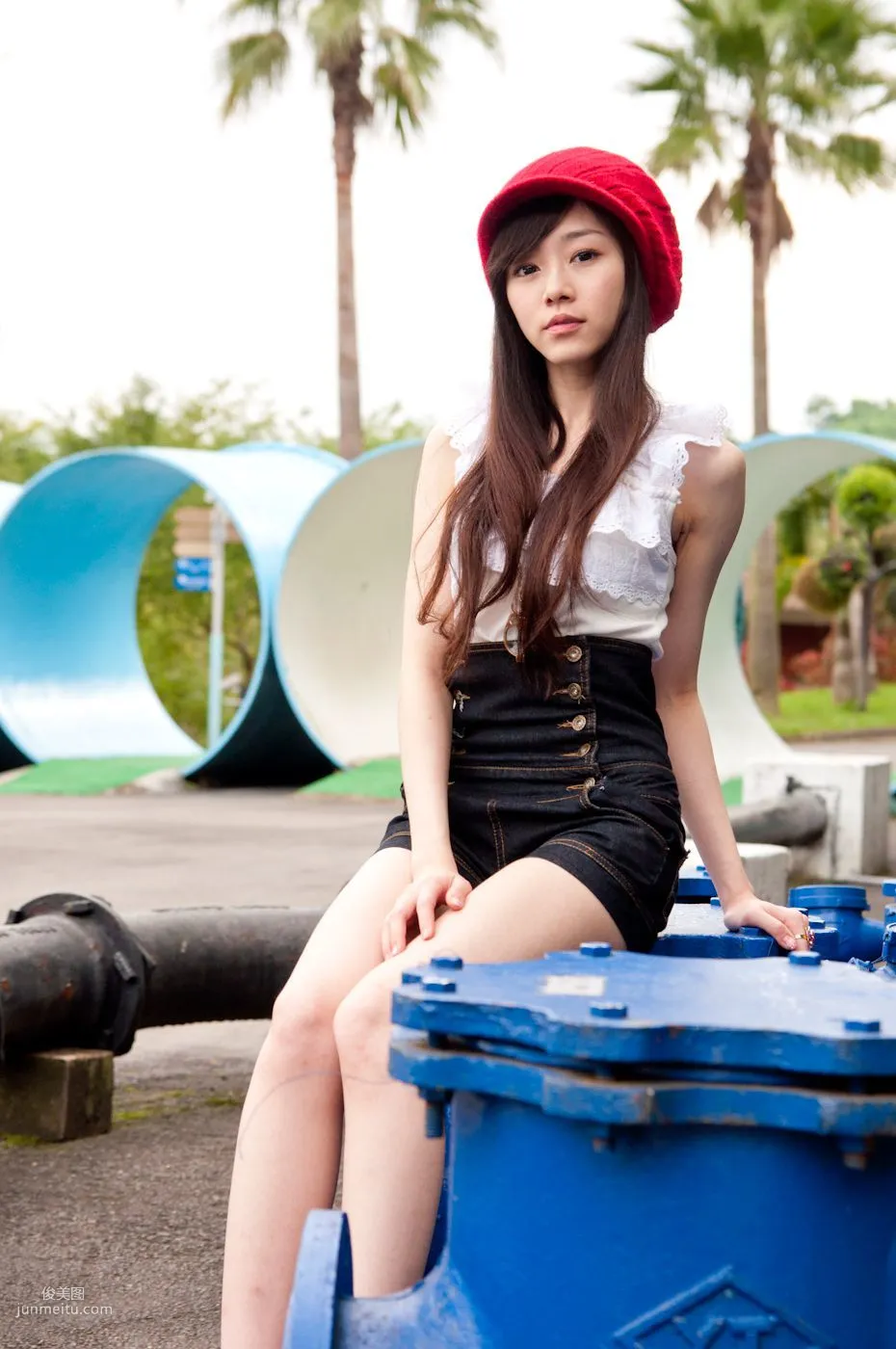 Taiwan Pure Beauty Mika Water Museum Street Snap Photo Set photo 40