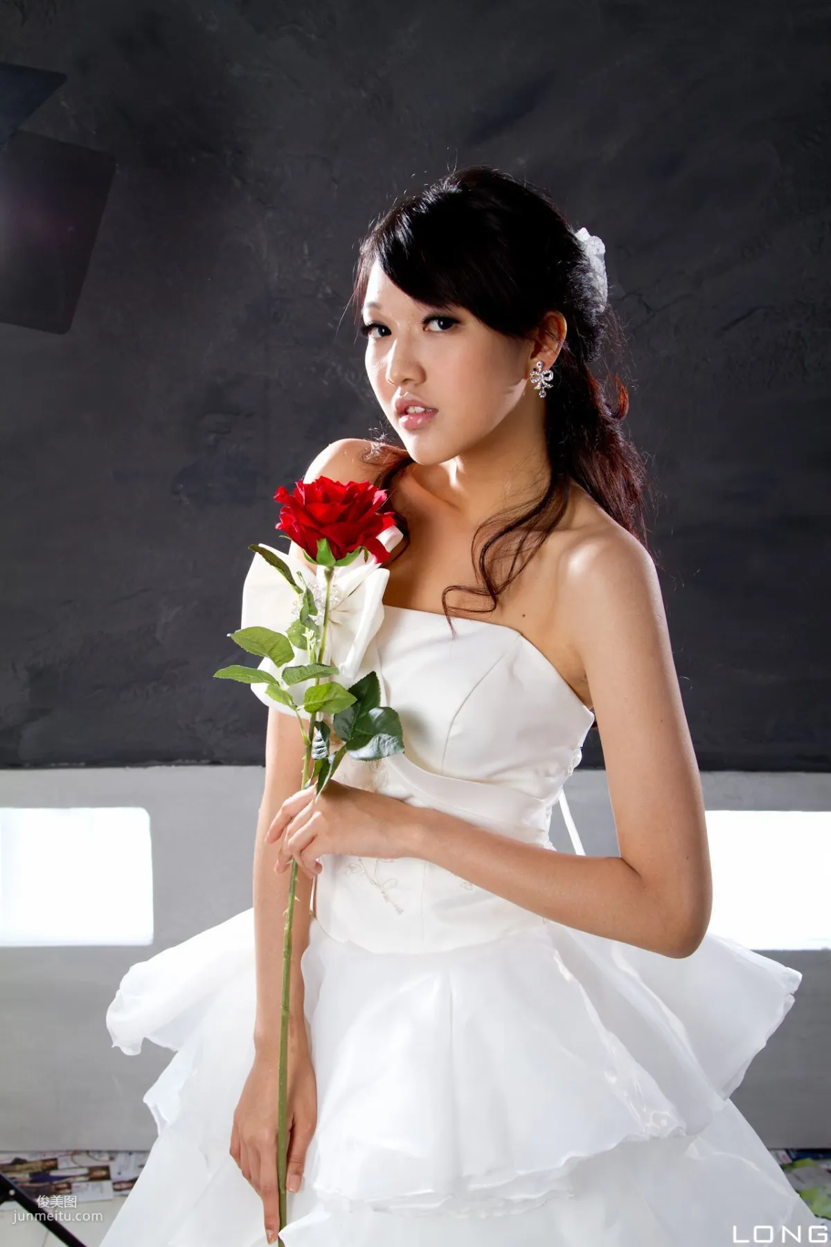 Taiwan Beauty Model Chen Weiting Jill "Wedding Dress White" Photo Set photo 13