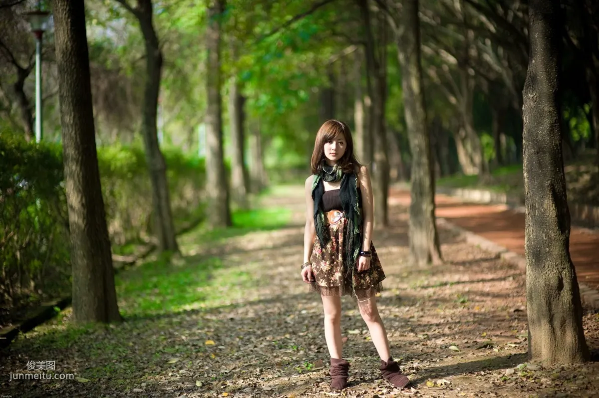 Guo Zi MM/Zhang Kaijie, Sisi South Village + Daan Forest Park Outdoor Shoot Photo Set photo 12