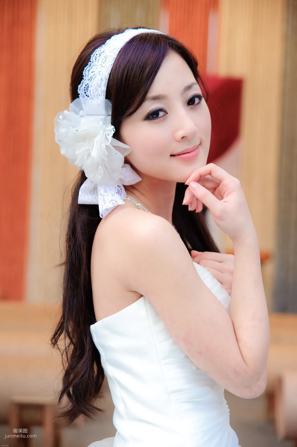 Zhang Kaijie / Zhang Yunfei "Sun Moon Lake + Paper Church (Wedding Dress)" Photo Set photo 49