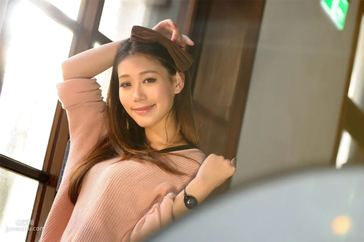 Taiwan Goddess Jia Beier "Aesthetic Fashion Outdoor Shoot" Photo Set photo 6