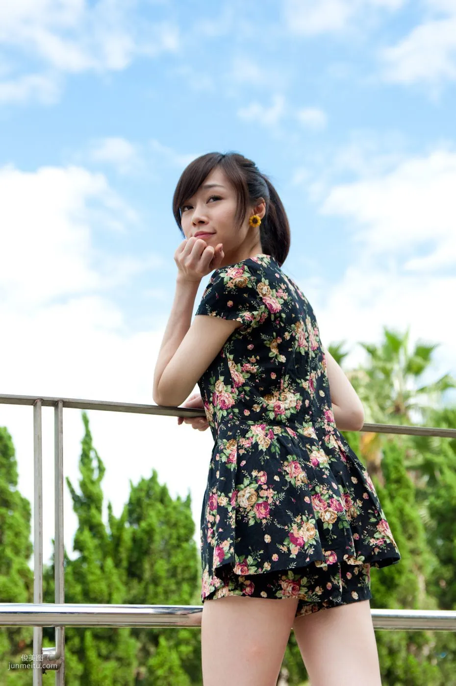 Taiwan Pure Beauty Mika Water Museum Street Snap Photo Set photo 78