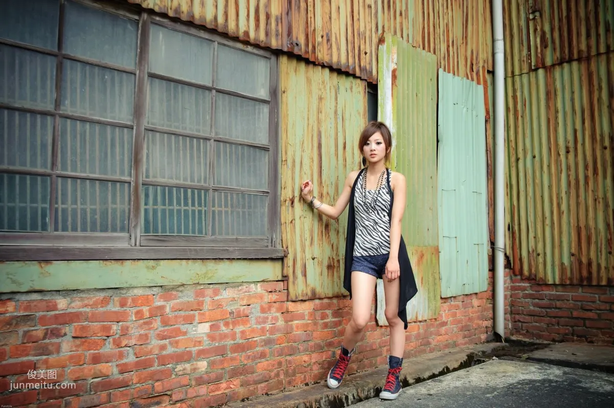 Mikako/Zhang Yunfei Bridgehead Sugar Factory Outdoor Shoot Photo Set photo 8