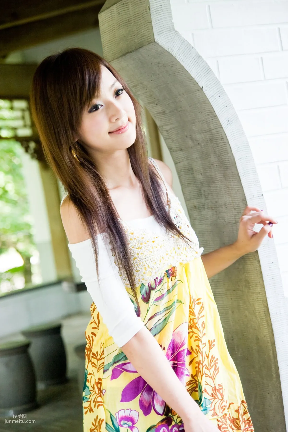 Mikako / Zhang Kaijie, Zhishan Garden, Aboriginal Park Outdoor Shoot Photo Set photo 1