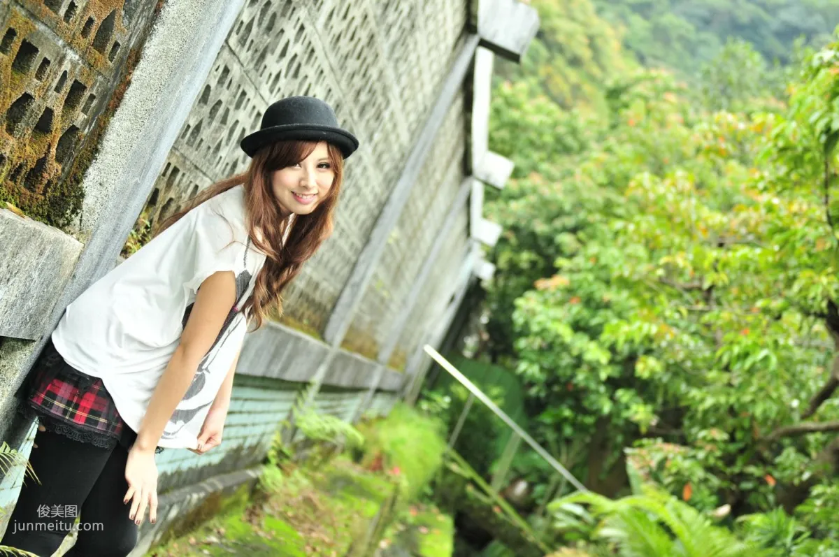 Taiwan Beauty Xiao Mi Kate su, Fresh Outdoor Shoot Photo Collection photo 30