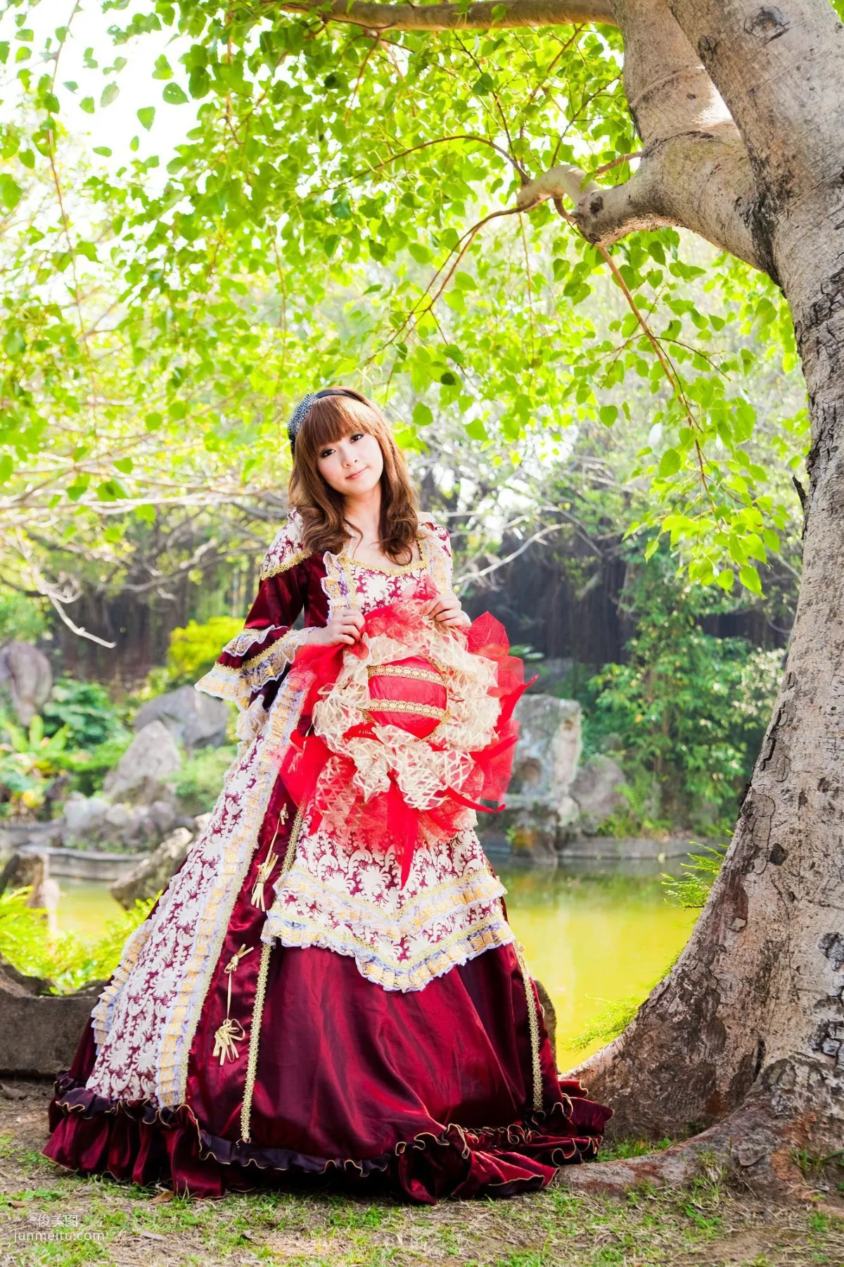 Mikako/果子MM《雙溪公園+士林官邸外拍》寫真集 11
