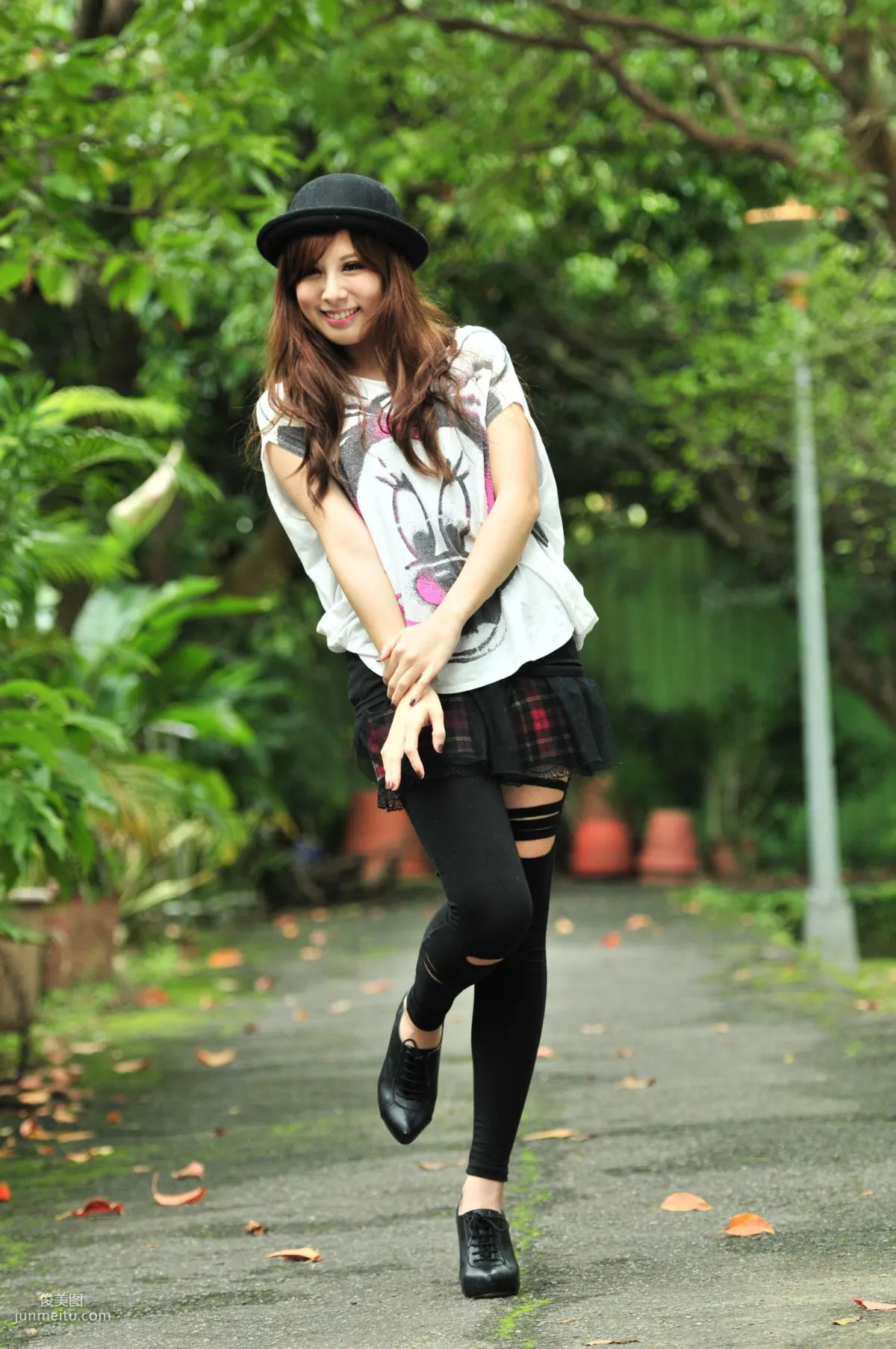 Taiwan Beauty Xiao Mi Kate su, Fresh Outdoor Shoot Photo Collection photo 46