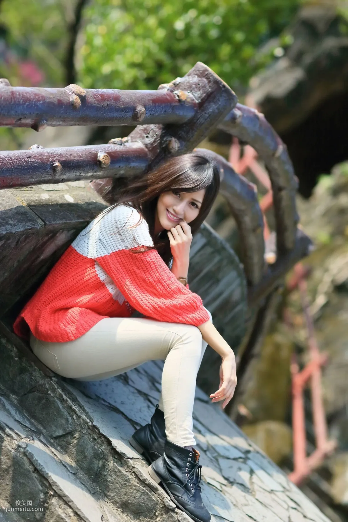 Taiwan Beauty Liang Yi-chan, Shuangxi Park Outdoor Shoot Photo Set photo 5