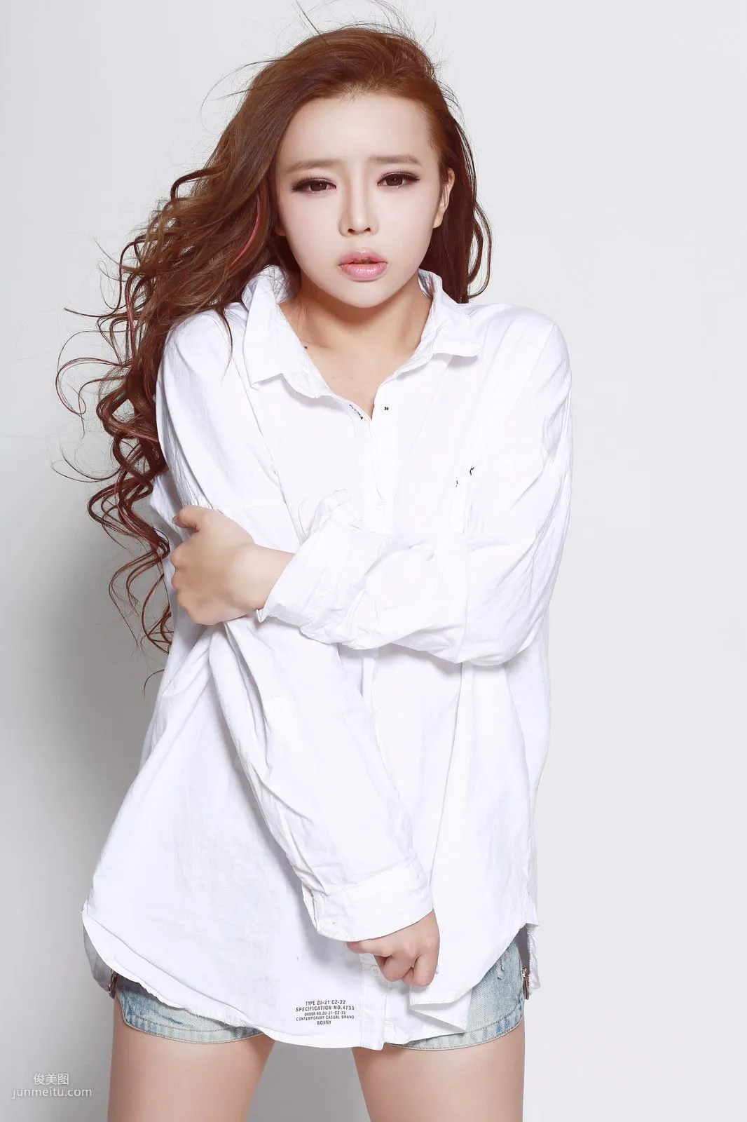 Pei Ziqi: Web Idols photo 3
