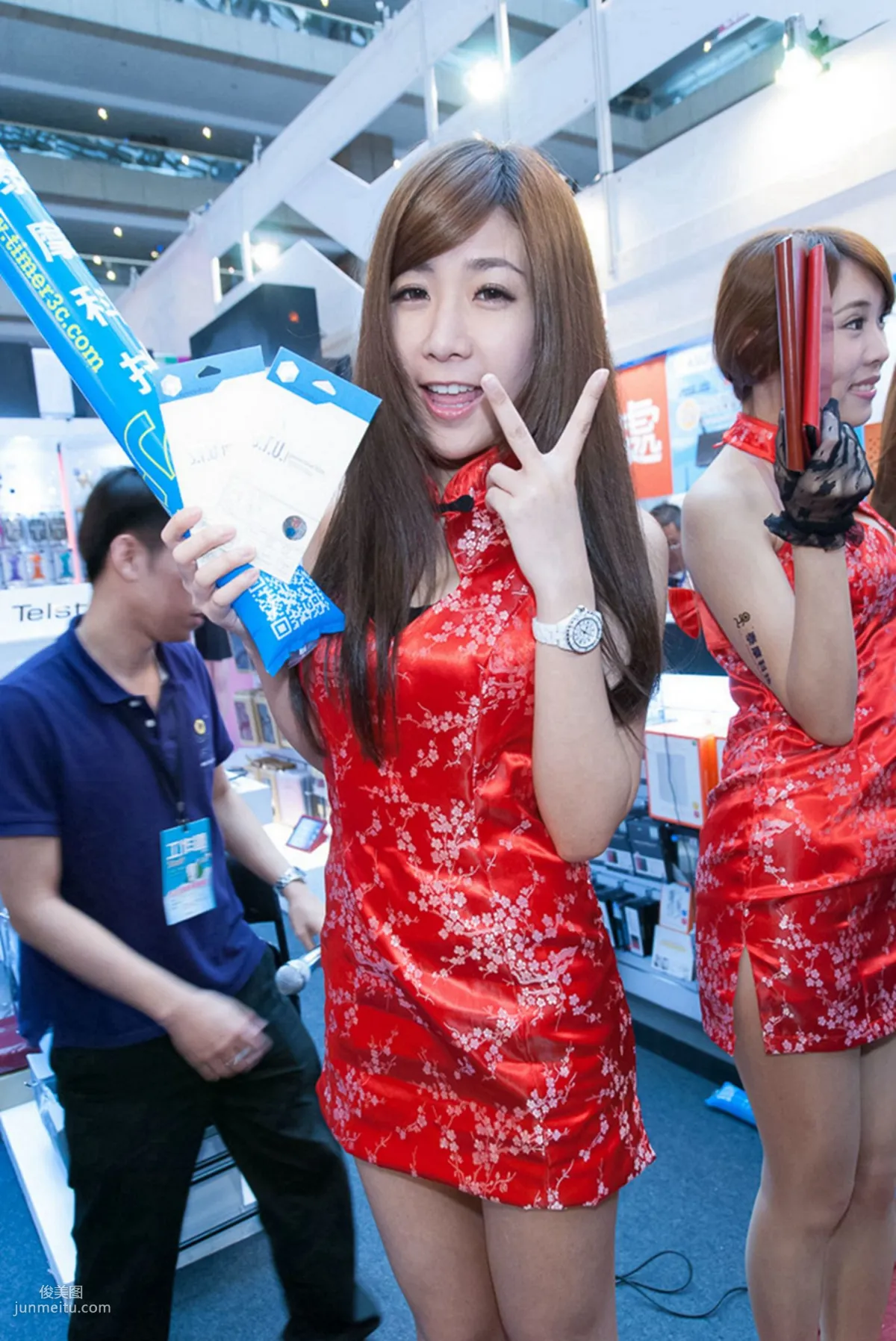 Taiwan Model Xiao Tou / Yu Chenyu Digital Technology Exhibition Photos HD Set photo 11