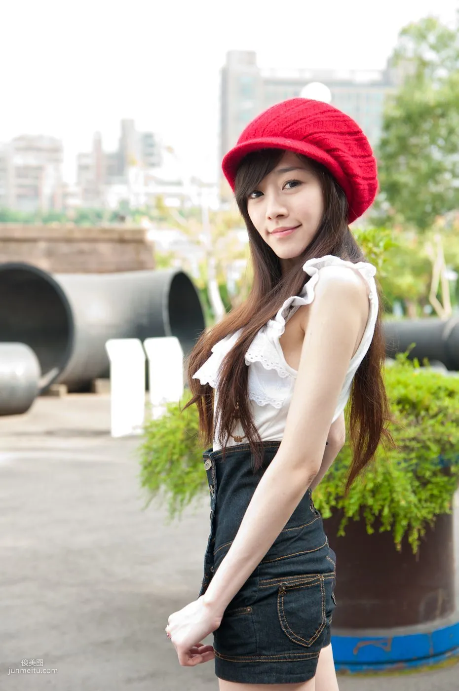Taiwan Pure Beauty Mika Water Museum Street Snap Photo Set photo 51