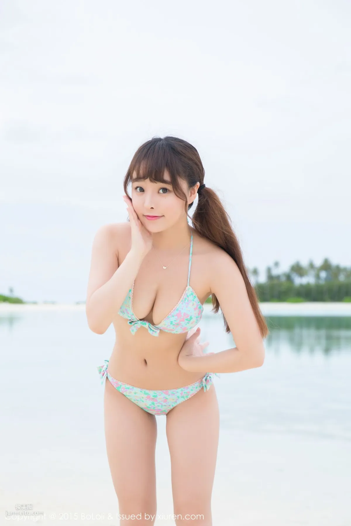 Liu Youqi Sevenbaby, Maldives Travel Shoot, Bikini + School Swimsuit [Boluoshe] Vol.044 Photo Set photo 3
