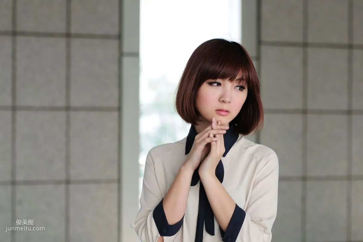 Short-Haired Beauty Xiaozhu patty, 2 Sets of Fresh Street Snap Photo Set photo 24