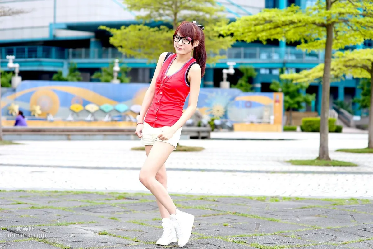 Jessica: Web Idols photo 23