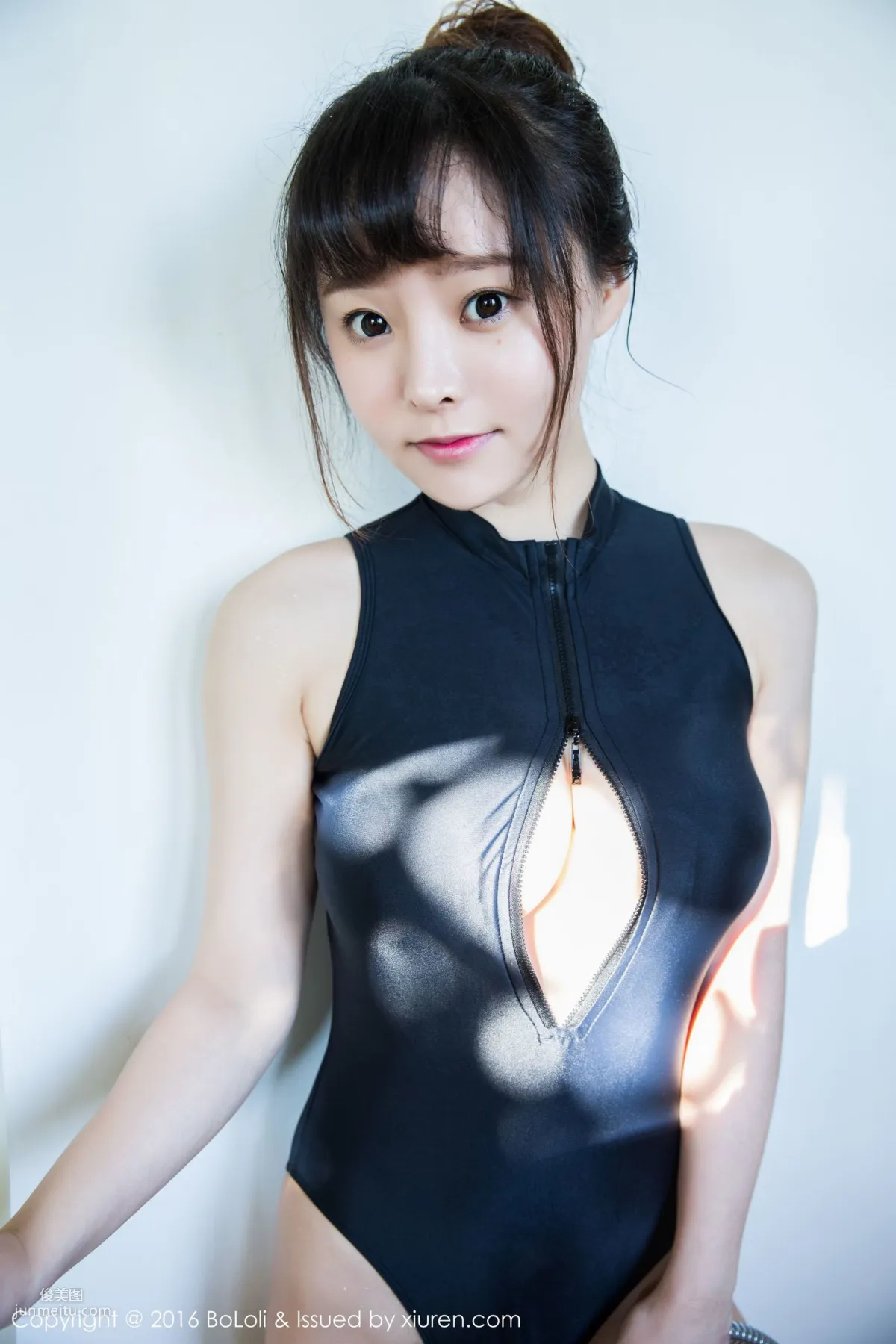 Liu Youqi Sevenbaby "Vietnam Da Lat Travel Shoot" School Swimsuit + Square Swimsuit [Boluoshe] Vol.087 Photo Set photo 18