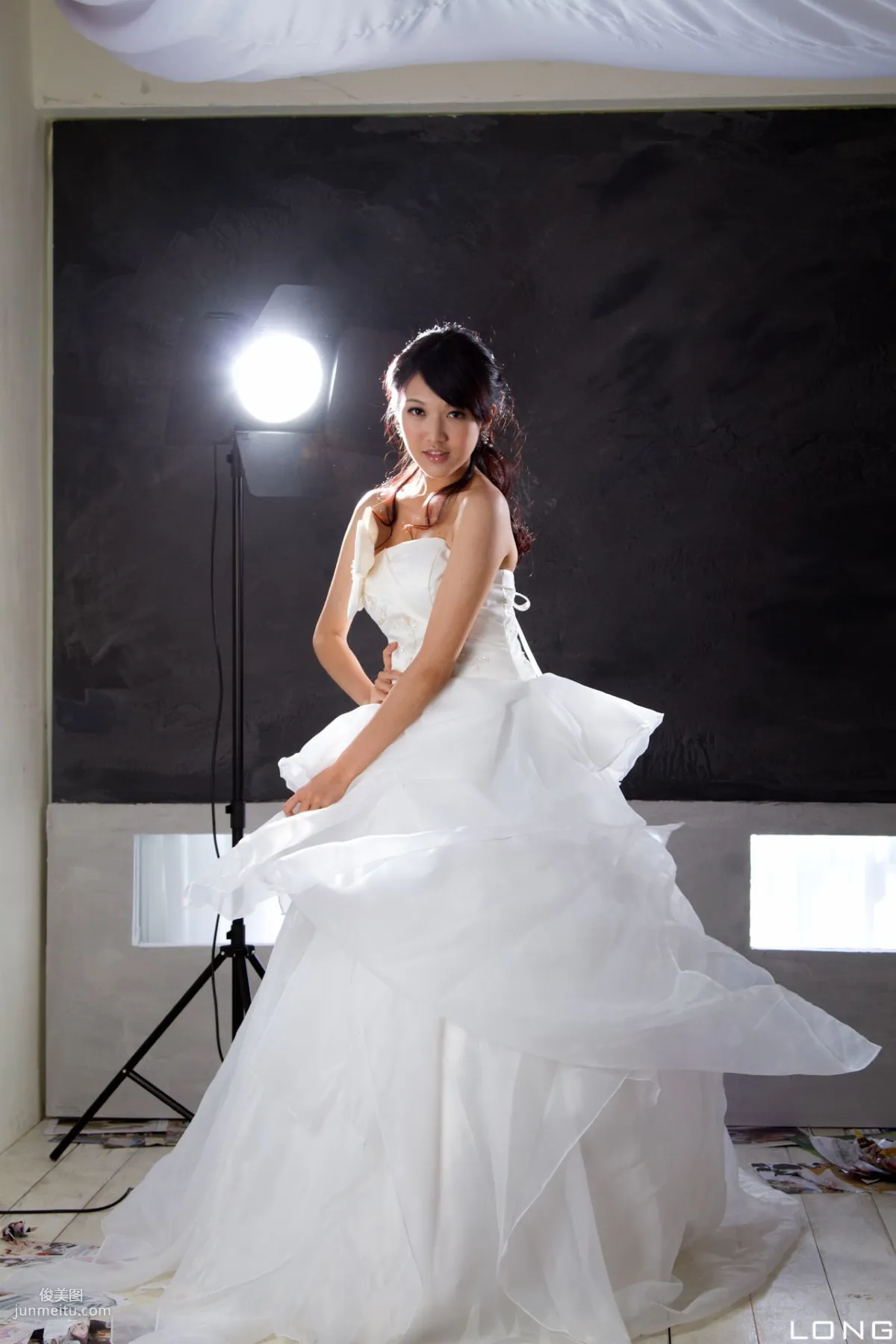 Taiwan Beauty Model Chen Weiting Jill "Wedding Dress White" Photo Set photo 5