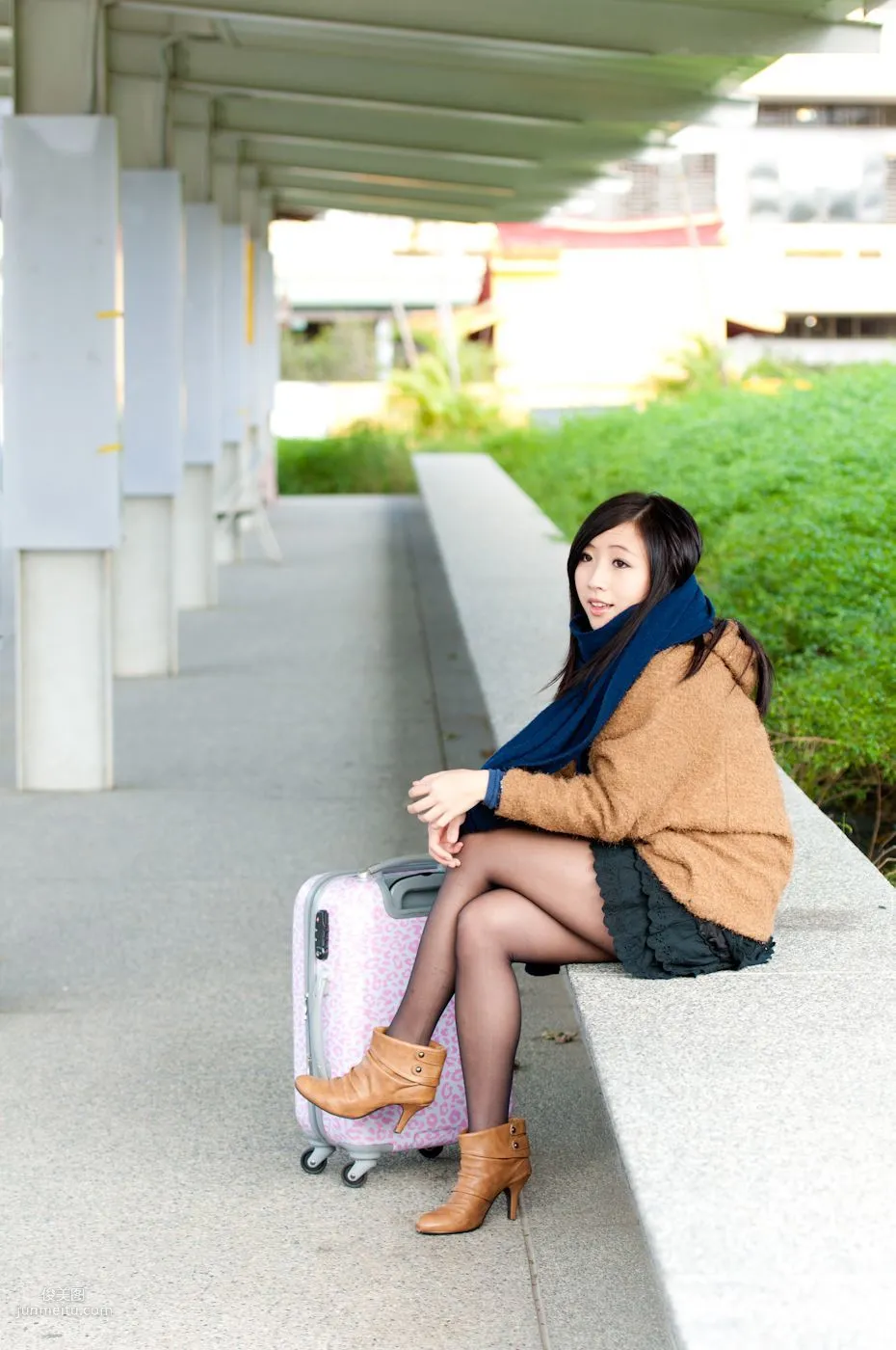 Taiwan Beauty Jiawen Yuanshan Outdoor Shoot Photo Set photo 18