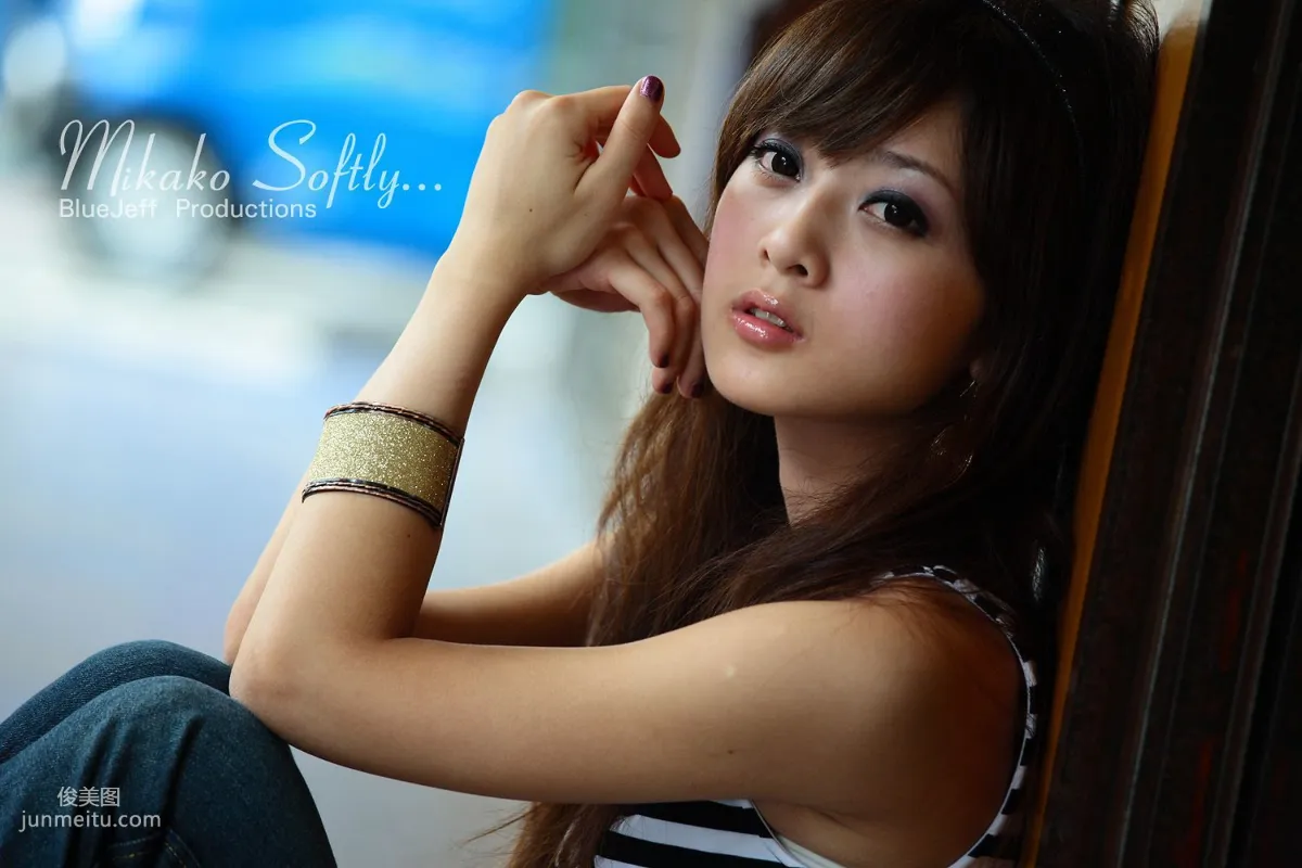 Mikako/張凱潔《咬一口》寫真集 6