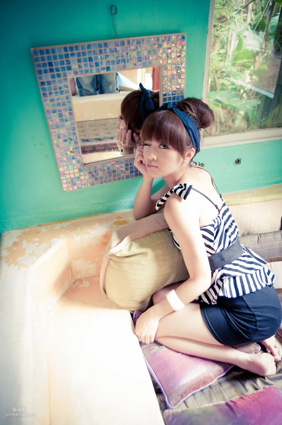 Zhang Kaijie / Mikako, Montmartre Cafe Outdoor Shoot Photo Set photo 69