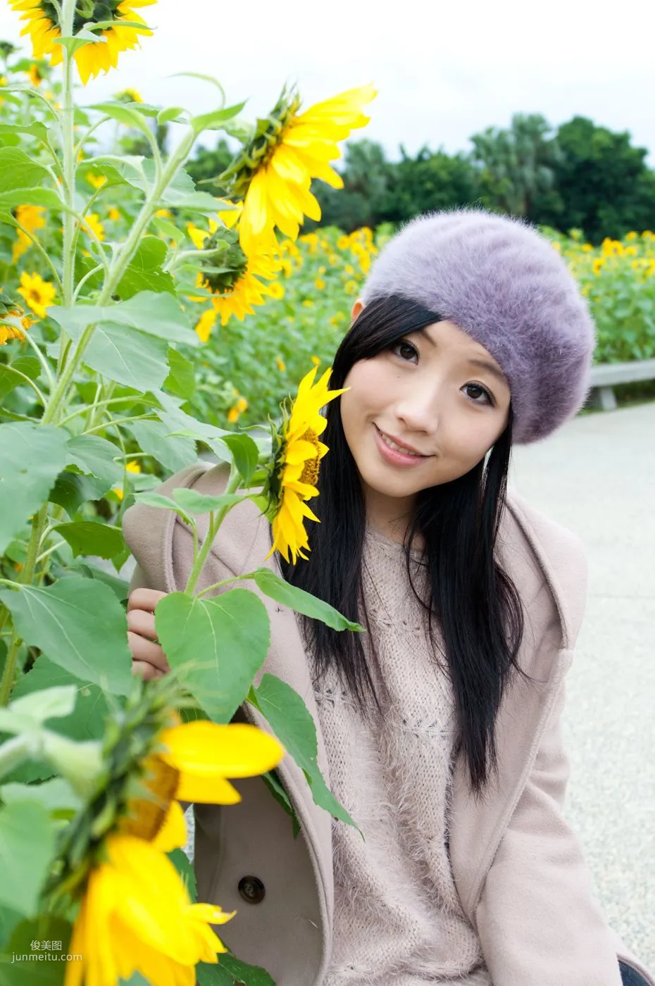 Taiwan Beauty Jiawen Yuanshan Outdoor Shoot Photo Set photo 39