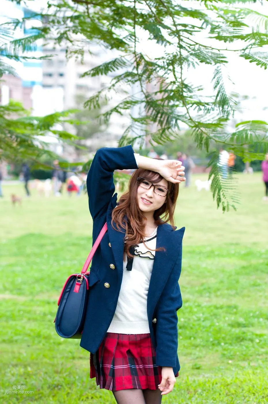 Bu Ding: Web Idols photo 45