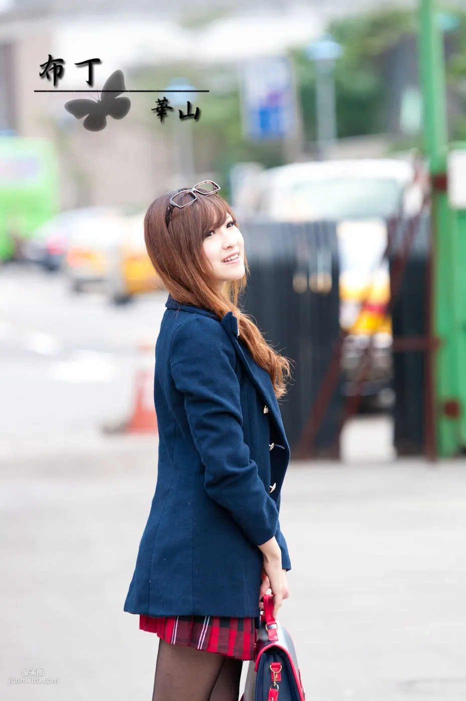 Bu Ding: Web Idols photo 7