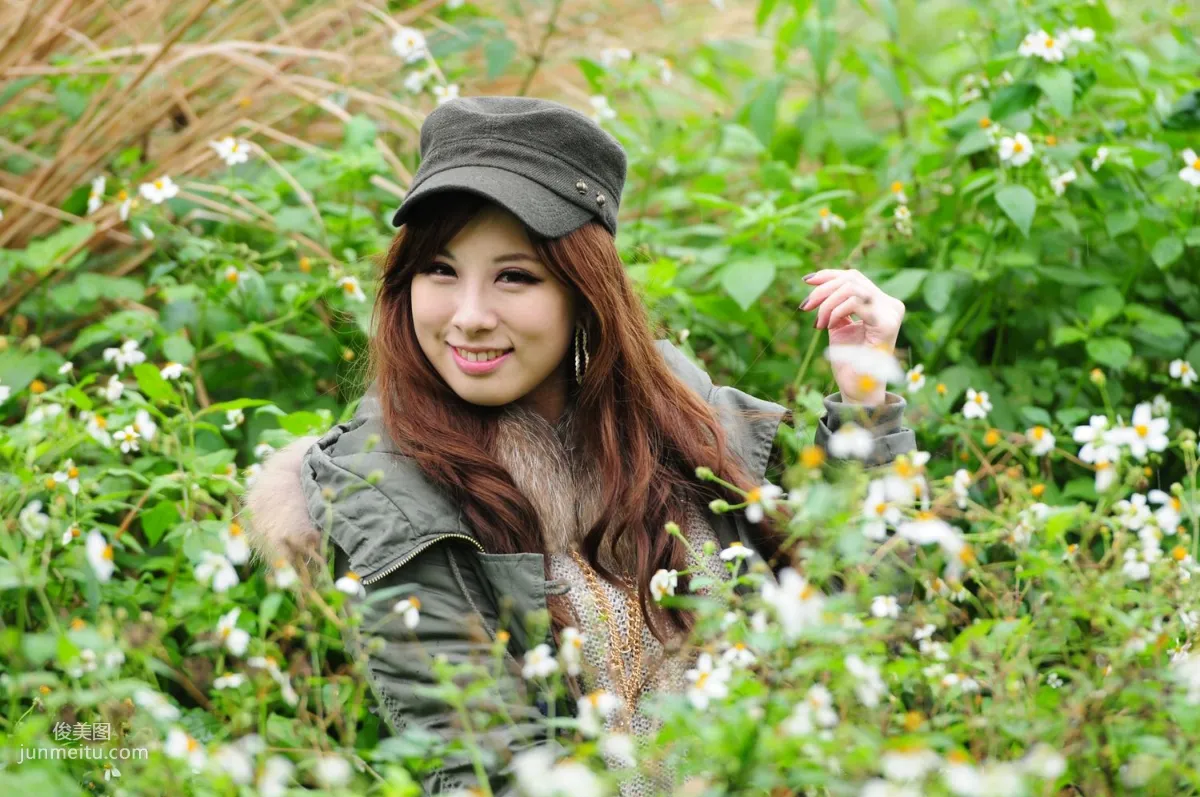 Taiwan Beauty Xiao Mi Kate su, Fresh Outdoor Shoot Photo Collection photo 4