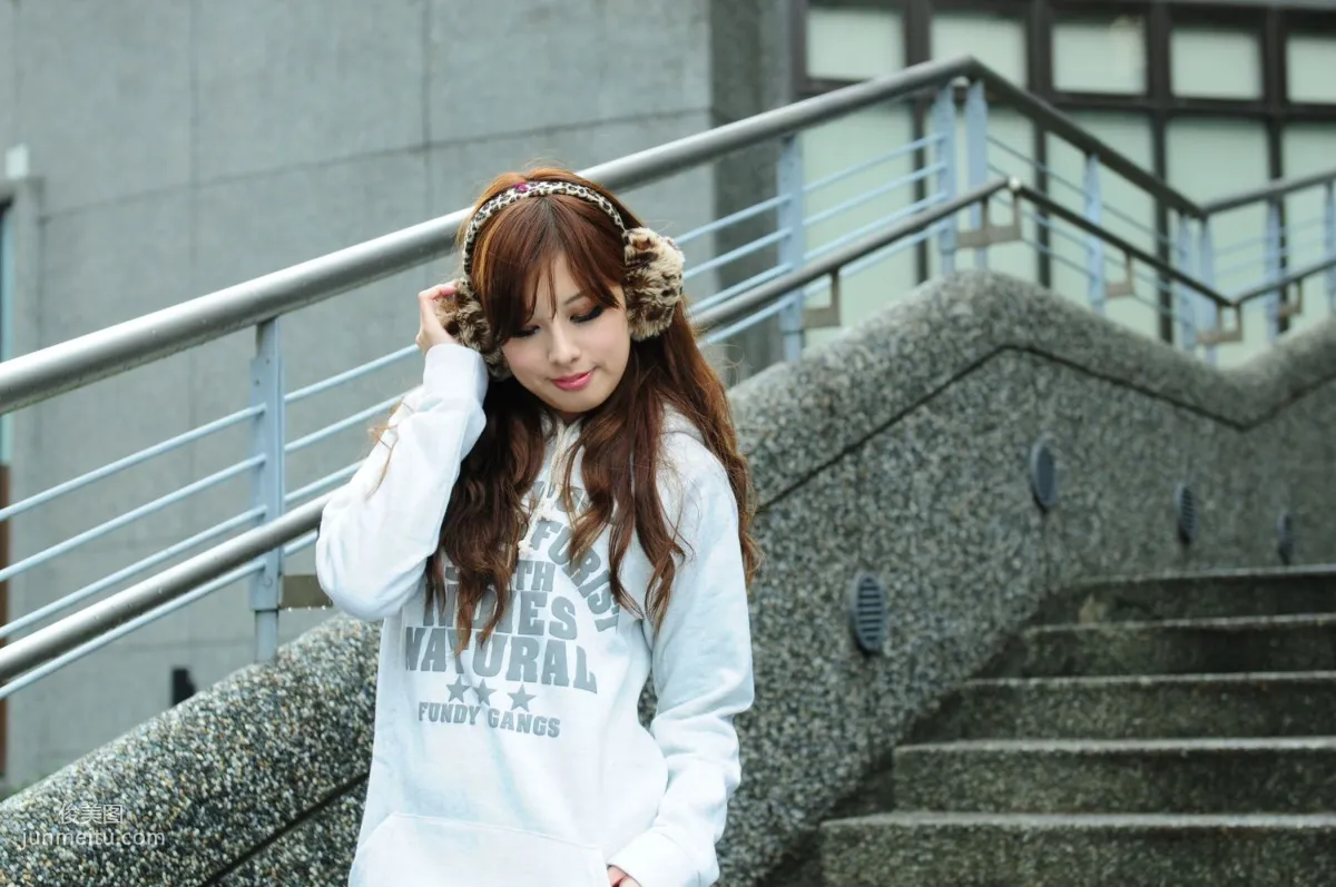 Taiwan Beauty Xiao Mi Kate su, Fresh Outdoor Shoot Photo Collection photo 15