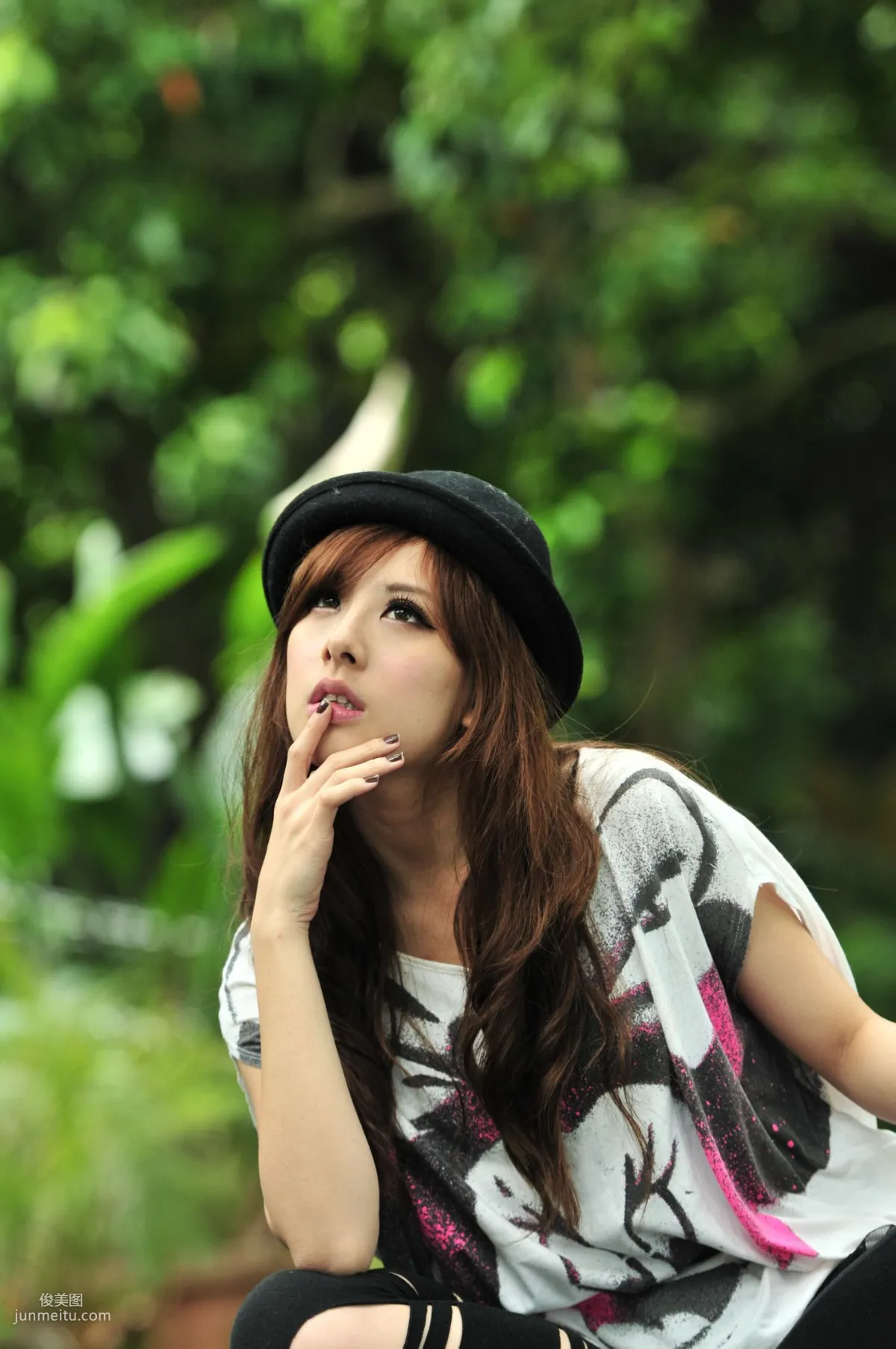 Taiwan Beauty Xiao Mi Kate su, Fresh Outdoor Shoot Photo Collection photo 42