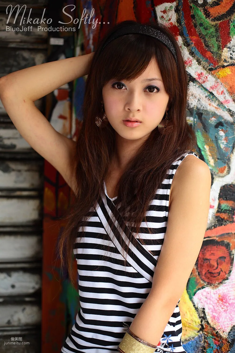 Mikako/張凱潔《咬一口》寫真集 12