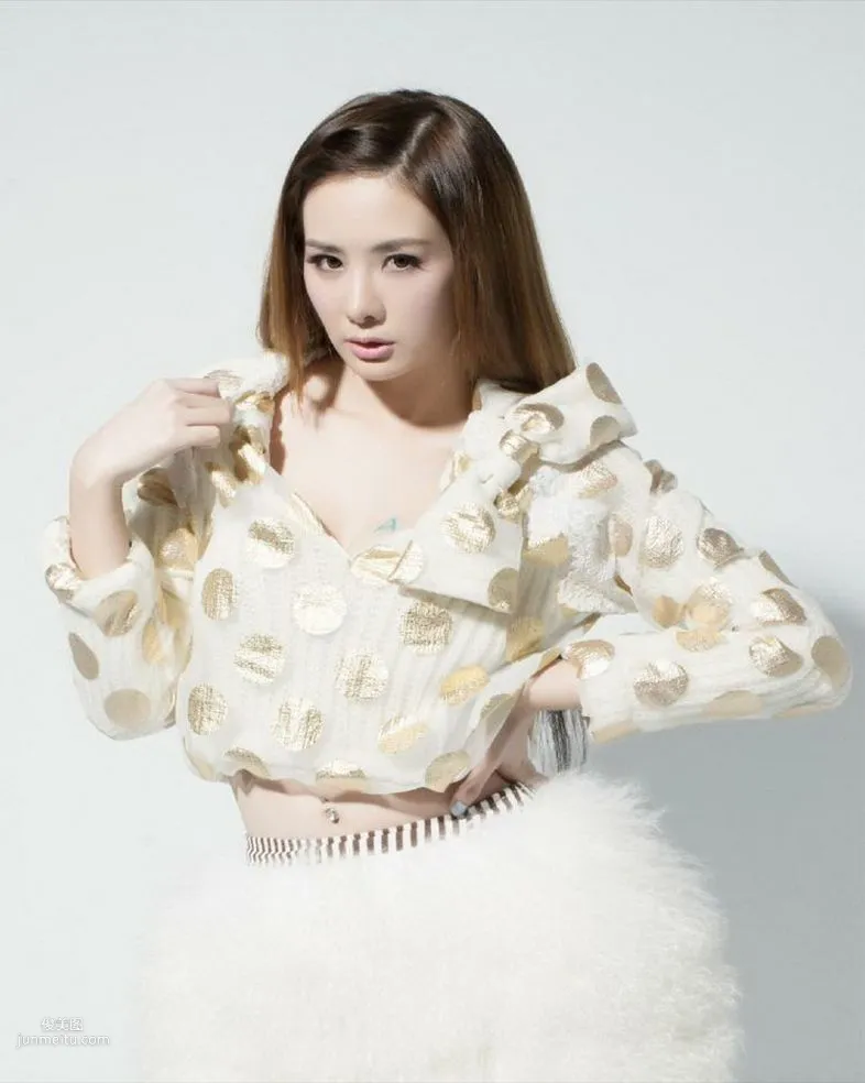 Taiwan Otaku Sweetheart Goddess Amber An / Liao Jingling - Single Premium Photo Set photo 3
