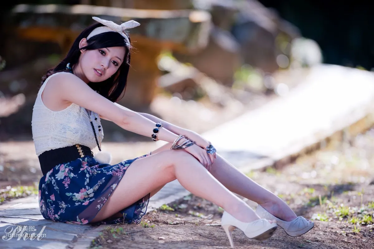 Beautyleg Leg Model Avy Dress Park Outdoor Shoot Photo Set photo 51