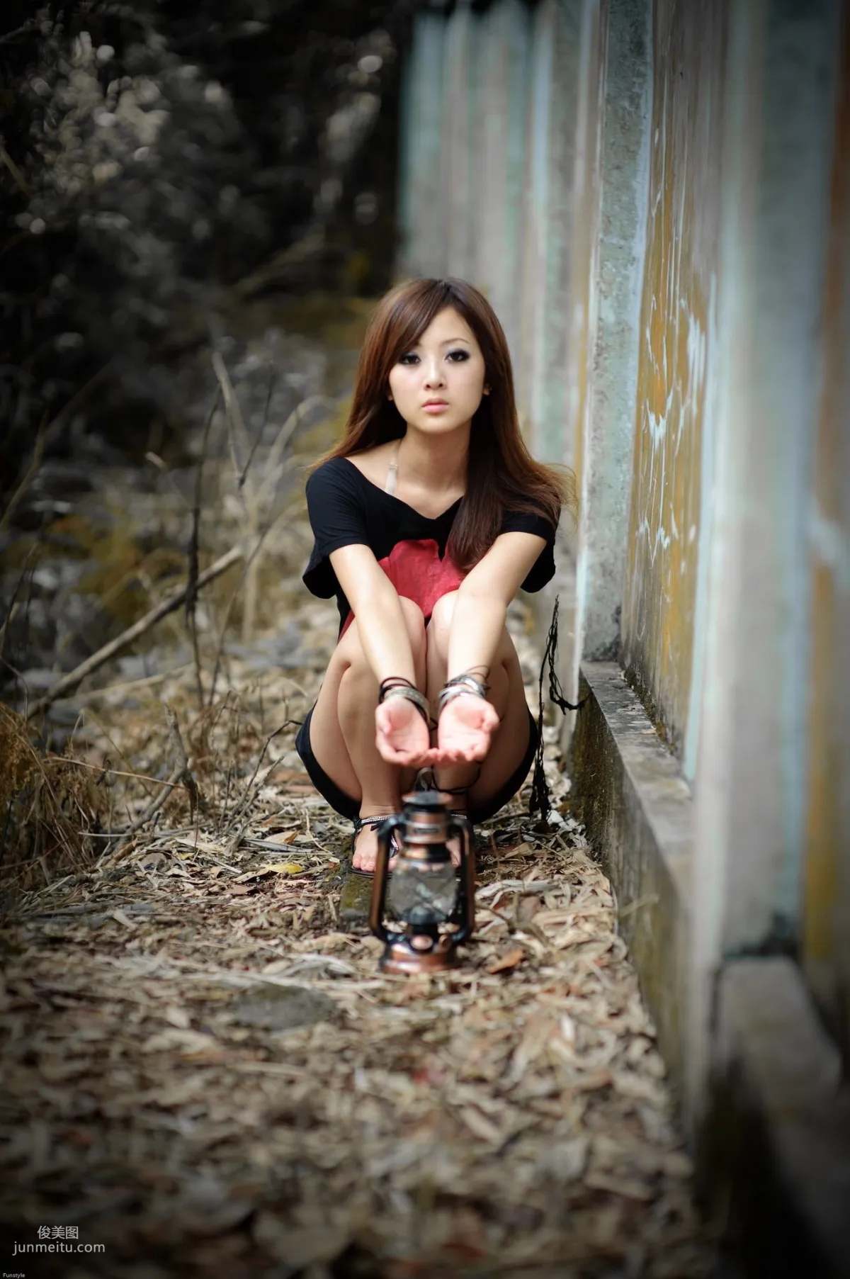Guo Zi MM/Mikako White Waltz + Black Obsession Outdoor Photo Set photo 78