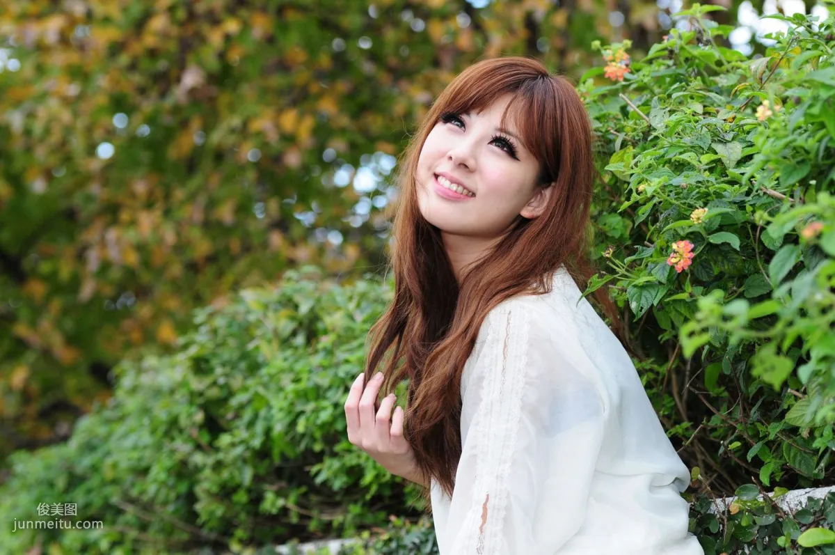 Taiwan Beauty Xiao Mi Kate su, Fresh Outdoor Shoot Photo Collection photo 70