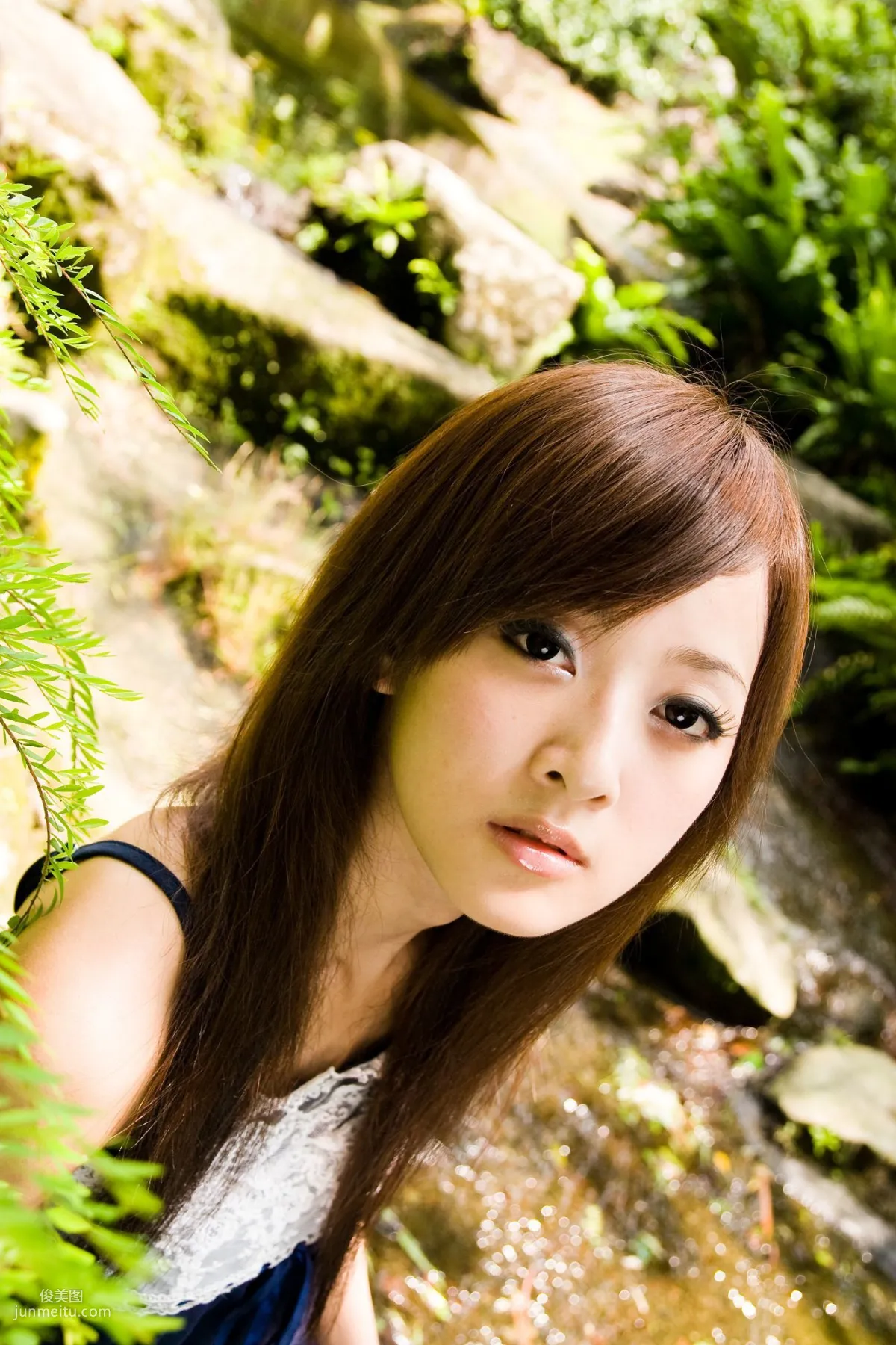 Mikako / Zhang Kaijie, Zhishan Garden, Aboriginal Park Outdoor Shoot Photo Set photo 40