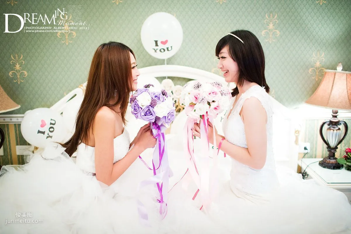 Taiwan Internet Celebrity Winnie Xiaoxue Qingjing Autumn Dream Moment Wedding Dress Chapter Photo Set photo 86