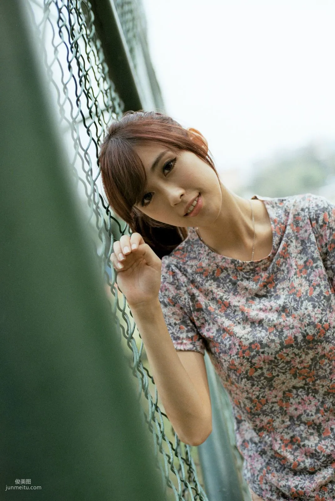 Kila Jingjing/Jin Yunqiao, Campus Beautiful Shoot Series Pictures Photo Collection photo 14