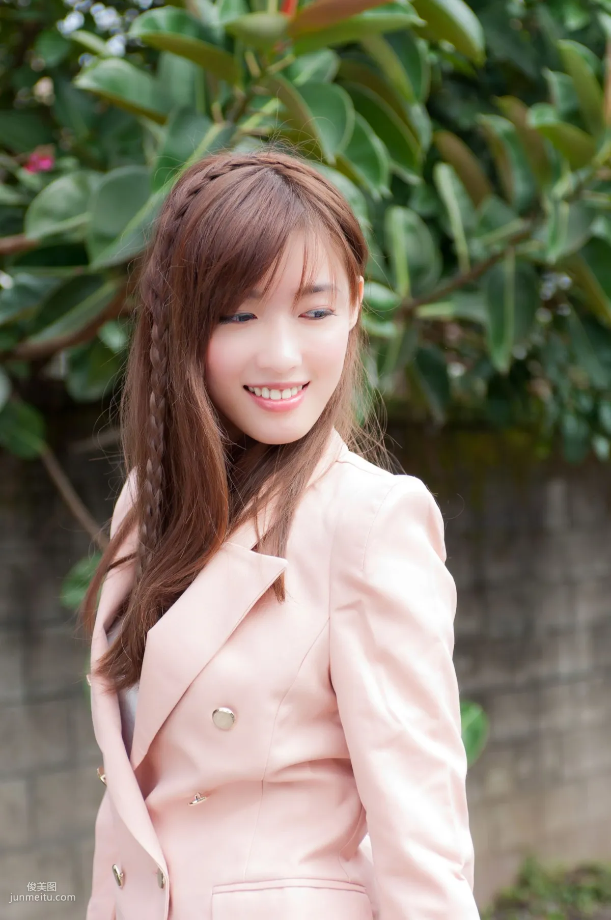 Kila Jingjing/Jin Yunqiao, Campus Beautiful Shoot Series Pictures Photo Collection photo 5