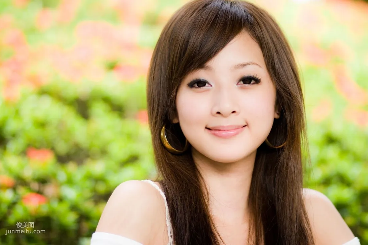 Mikako / Zhang Kaijie, Zhishan Garden, Aboriginal Park Outdoor Shoot Photo Set photo 13