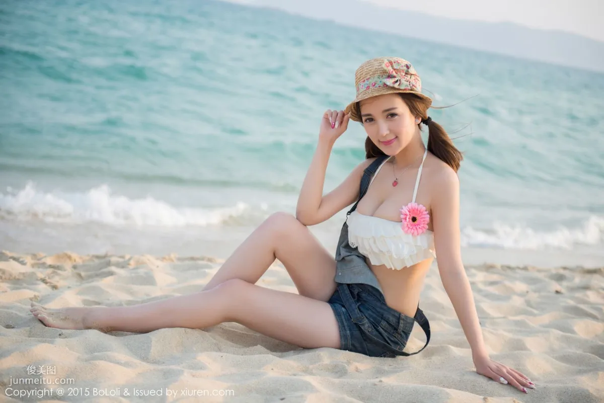 Monkey_Xiao Panshu Sanya Travel Shoot Cute and Beautiful Outdoor Shoot Series [Boluoshe] Vol.015 Photo Set photo 31