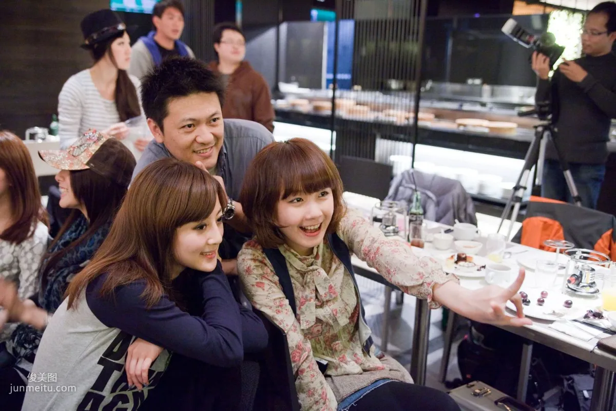 Zhang Kaijie/Mikako, Beautiful Face Year-End Party, HD Event Photo Set photo 28